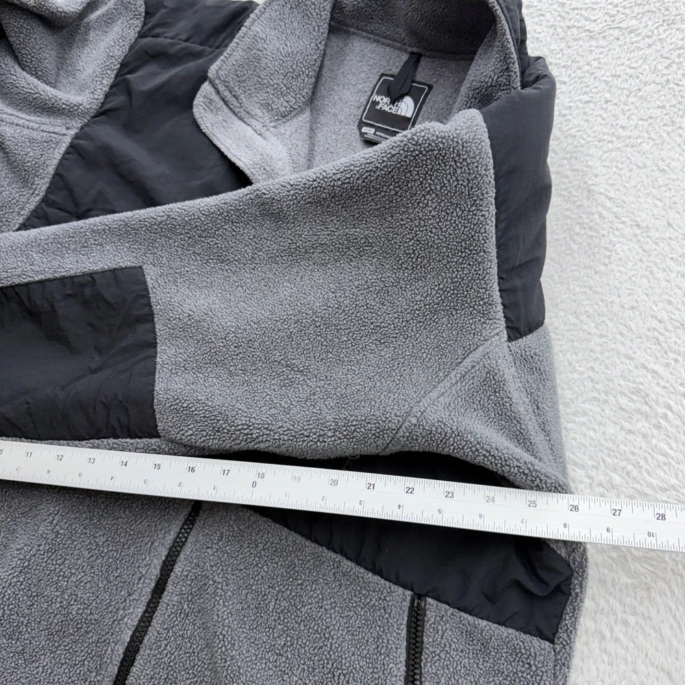 The North Face Denali Polartec Fleece Jacket Mens Medium Grey Black Colorblock